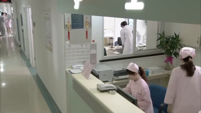 愛情電影！美女太開放，竟然穿著透視睡衣誘惑男醫生💖 Chinese Television Dramas смотреть онлайн