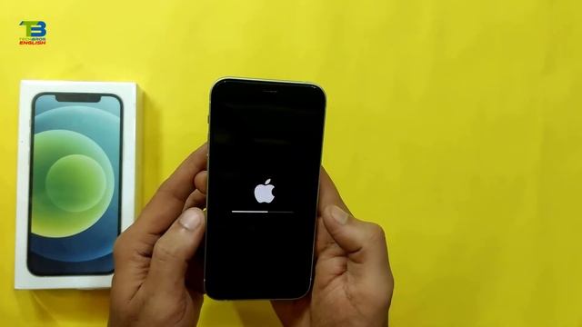 How to Format Factory Reset iPhone 12 and iPhone 13 | Restore factory setting Format iPhone mobiles смотреть онлайн