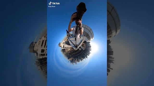 Work im progress. #insta360 #360 #photography #timelapse #dubaiblogger #dubaiphotographer #dubaipho смотреть онлайн