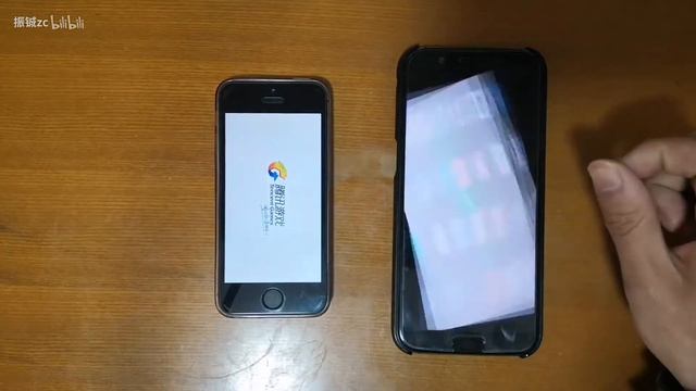 黑鲨游戏手机骁龙845 启动游戏加载速度被 苹果a9处理器iPhone SE吊打 смотреть онлайн