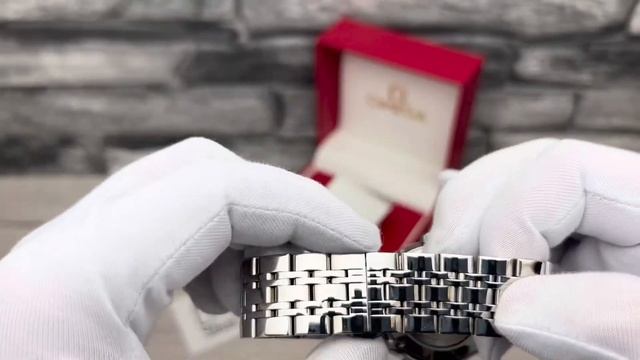 Механические мужские часы Omega