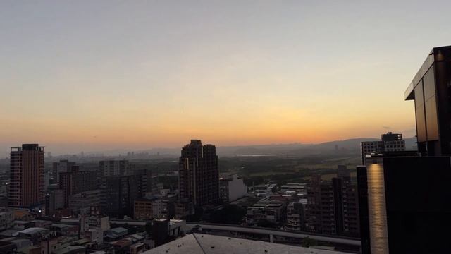 Sunset Timelapse on iPhone 15 Pro + Dji Osmo Mobile 6 смотреть онлайн