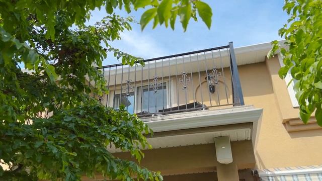 427 Eldorado Road Kelowna, BC смотреть онлайн