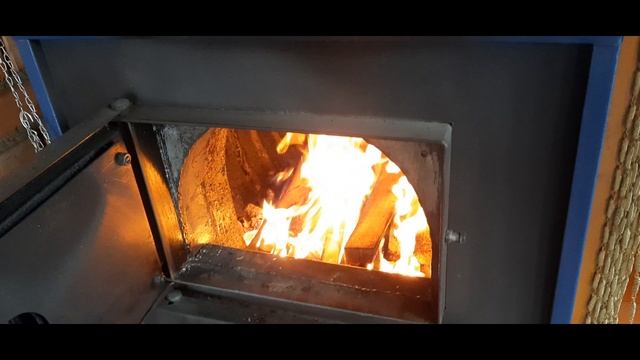 Правильное обслуживание твердотопливного котла КОСМОС смотреть онлайн