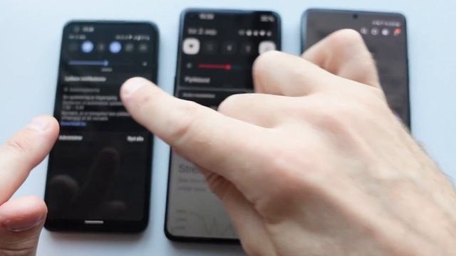 OnePlus 9 Pro Vs Asus Zenfone 8 - REAL WORLD comparison смотреть онлайн