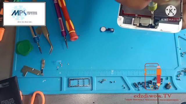 LCD Replacement for iPhone 7 Plus смотреть онлайн