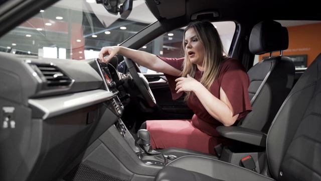 Walk around the new SEAT Tarraco смотреть онлайн
