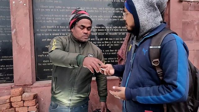 Delhi Sunday Bazar Apple Smartwatch II चोर बाजार II смотреть онлайн
