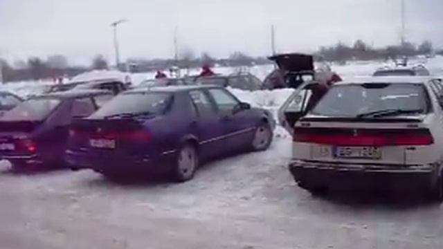 SAVE SAAB . Latvian fans support SAAB factory. Riga 17.01.2010 смотреть онлайн