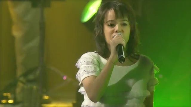 Alizee   En Concert 2004 HD 720p   04 Toc De Mac