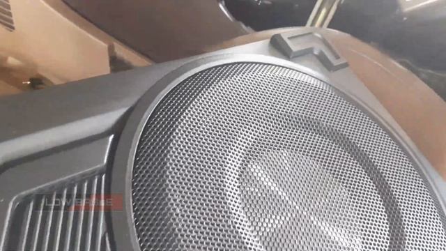 underseat subwoofer xuv 500|mahindra xuv500|xuv modified|under seat subwoofer|mahindra|@LOWBAsSE смотреть онлайн