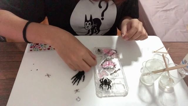 ✦ Hand Made Phone Case & AirPods Case With *RESIN* смотреть онлайн