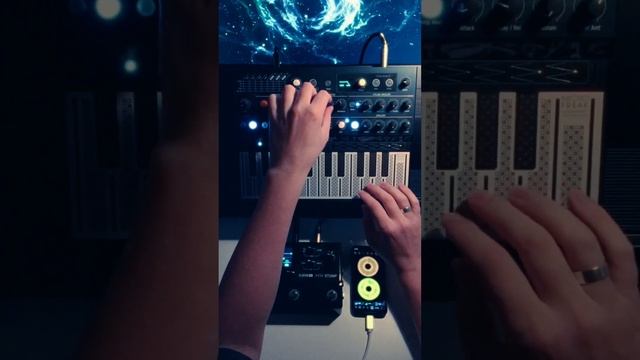 MicroFREAK/Line6 HX Stomp/iPhone - Dark Ambient смотреть онлайн
