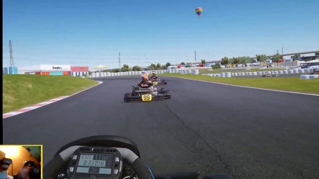 Taking Another Look At KartKraft On New System! (VR) смотреть онлайн