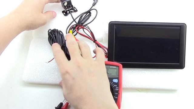 Connect rear view camera to 7" GPS navigation смотреть онлайн