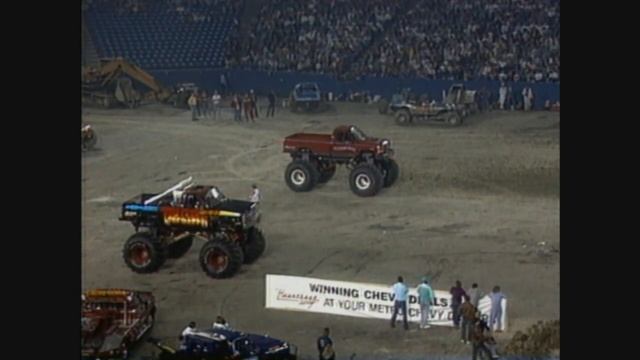 USHRA Pontiac 1986 and 1989 смотреть онлайн