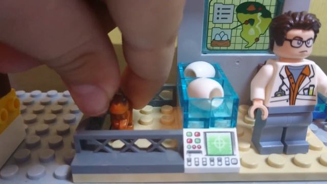 лего мир юрского периода побег ти рекса