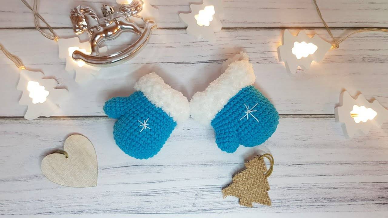 ИГРУШКА НА ЕЛКУ крючком РУКАВИЧКИ/ игрушки на елку 2025 своими руками смотреть онлайн