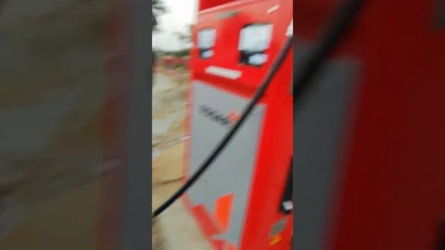 Petrol pump. Nozzle dripping problem #sales man #start petrol pump смотреть онлайн