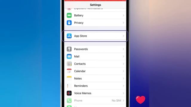 How to save space on iPhone automatically | iOS15 iPhone Tips смотреть онлайн