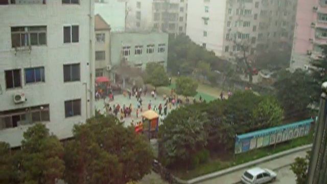 What Wuxi Andis sees when he looks out his apartment window. смотреть онлайн