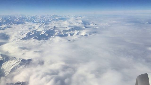 Boeing 737 - 800 Tirolo - iPhone 6 смотреть онлайн