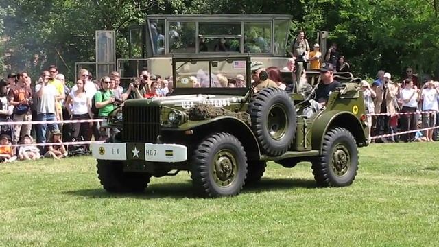 Dodge WC-57 Command Car - "Auf Rädern und Ketten 2011" - Wien смотреть онлайн