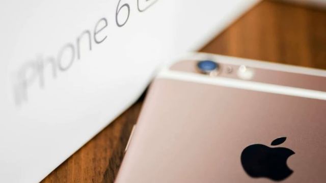 Apple probed as French customers say iPhones are designed to d ie смотреть онлайн