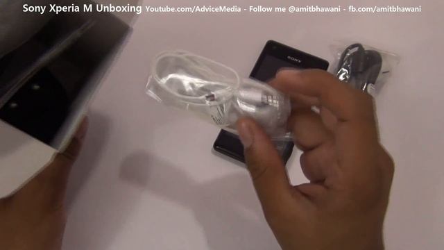 Sony Xperia M C1904 Unboxing - 4" Android Phone with Competitive Pricing - PhoneRadar смотреть онлайн