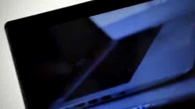 ASUS F202 Windows 8 Touchscreen Notebook cut смотреть онлайн