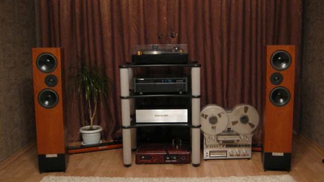 Living Voice Avatar, SE EL84, Teac X 1000 смотреть онлайн