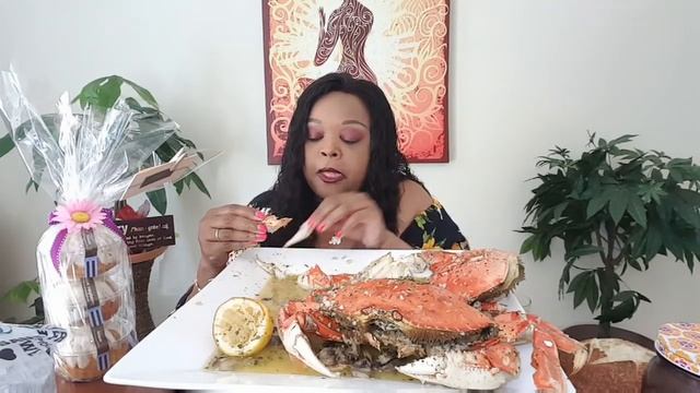 Birthday Mukbang Eating garlic Dungeness crab Mukbang (eating show) 먹방 смотреть онлайн