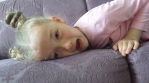 ДЕВОЧКА ХОЧЕТ СОСКУ В 6 ЛЕТ!!!