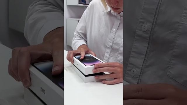 Наши распаковки 😎 #devicestylist #горбушка #iphone14promax смотреть онлайн