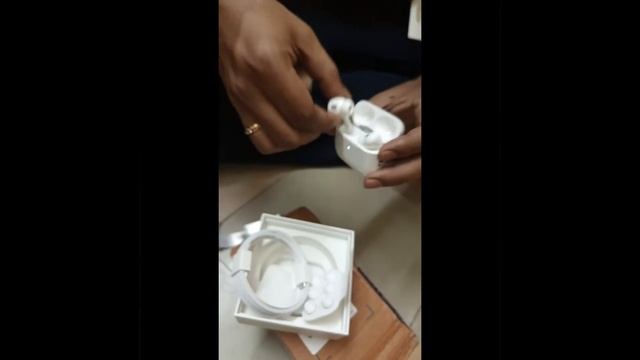 unboxing || AirPods Pro (2nd generation) with MagSafe Charging Case (USB‑C) || #2024 #apple смотреть онлайн