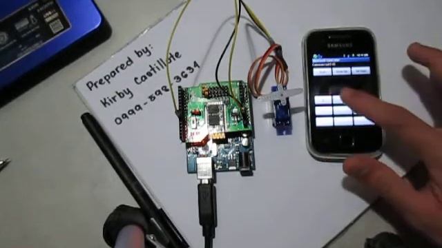 Controlling Servo Motor using Arduino, HC 05 Bluetooth and Android Phone's Bluetooth смотреть онлайн