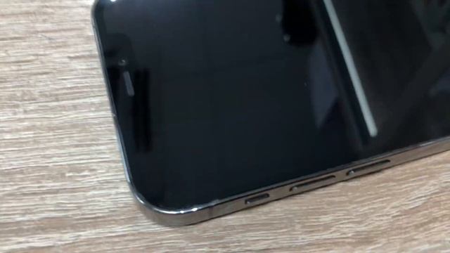 Экран iPhone 12 Pro смотреть онлайн
