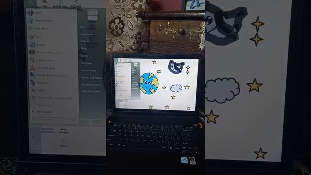 Windows 7 Ultimate Startup (My mom's laptop) смотреть онлайн