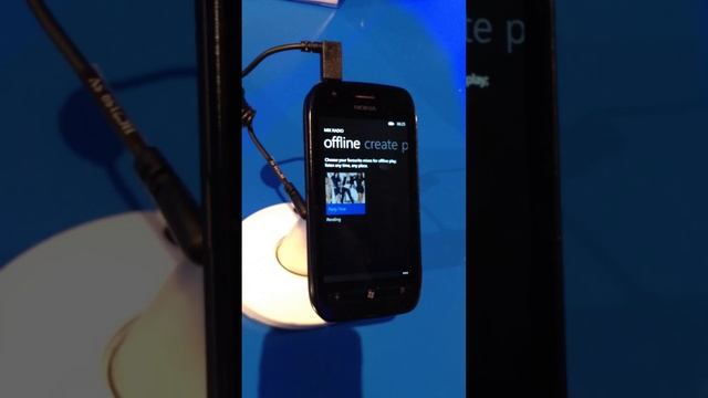 Walk through of Nokia Music on Nokia Lumia 710 Windows Phone смотреть онлайн