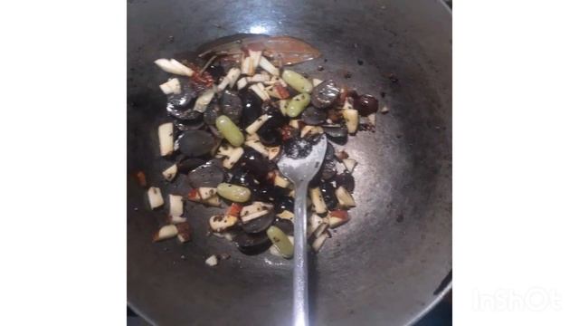 Grapes Chutney with Red Cherry Chilli (Dallay) смотреть онлайн