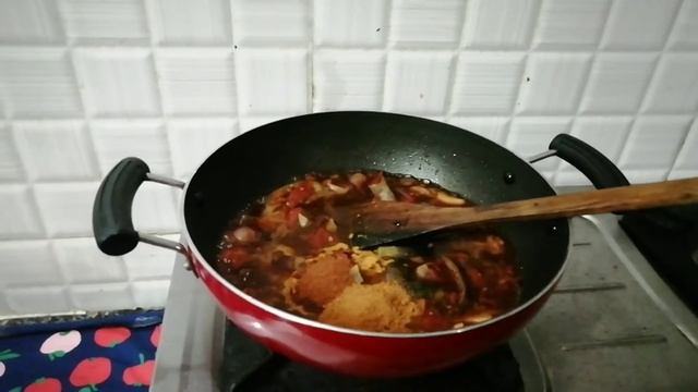 வத்தல் குழம்பு / vatha kulampu in tamil/ 5 vathal serthu senja kulampu recipe in tamil смотреть онлайн