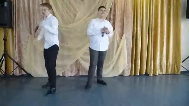 Дуэт Тигля Сергей и Мамедов Малик. МАОУ Домодедовская СОШ №6 смотреть онлайн