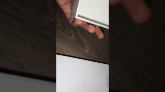 тупые airpods и коробка от iPhone 7 смотреть онлайн
