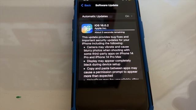 iOS 16.0.2 Update Released with Bug Fixes смотреть онлайн