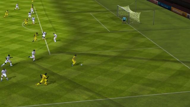 FIFA 13 iPhone/iPad - A. Makhachkala vs. A. Vladikavkaz смотреть онлайн