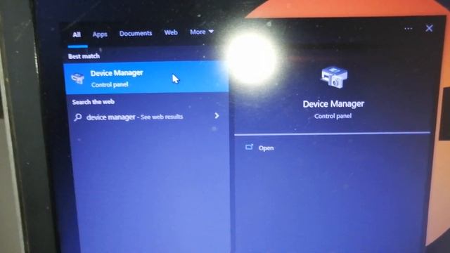 dell latitude e6430 laptop me inbuilt camera kaise disable kare !! how to disable inbuilt camera смотреть онлайн