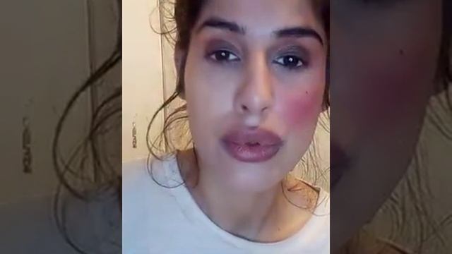 Reviewing M.A.C Serumizer and Studio Radiance foundation смотреть онлайн