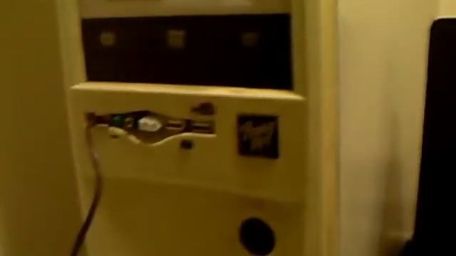 Installing 2nd Floppy on unsupported motherboard Part 2 - Rebooting смотреть онлайн