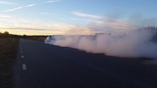 Saab 9-5 Aero Nordic Extreme burnout смотреть онлайн