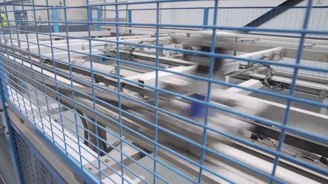 Machining and cutting of PVCu windows at CMS Trade смотреть онлайн